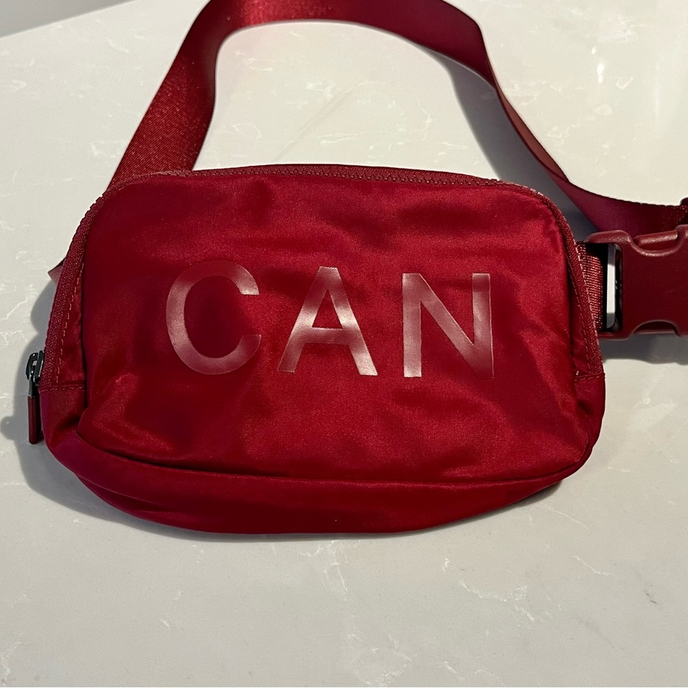 Lululemon Team Canada Belt Bag - Picture 5 of 9